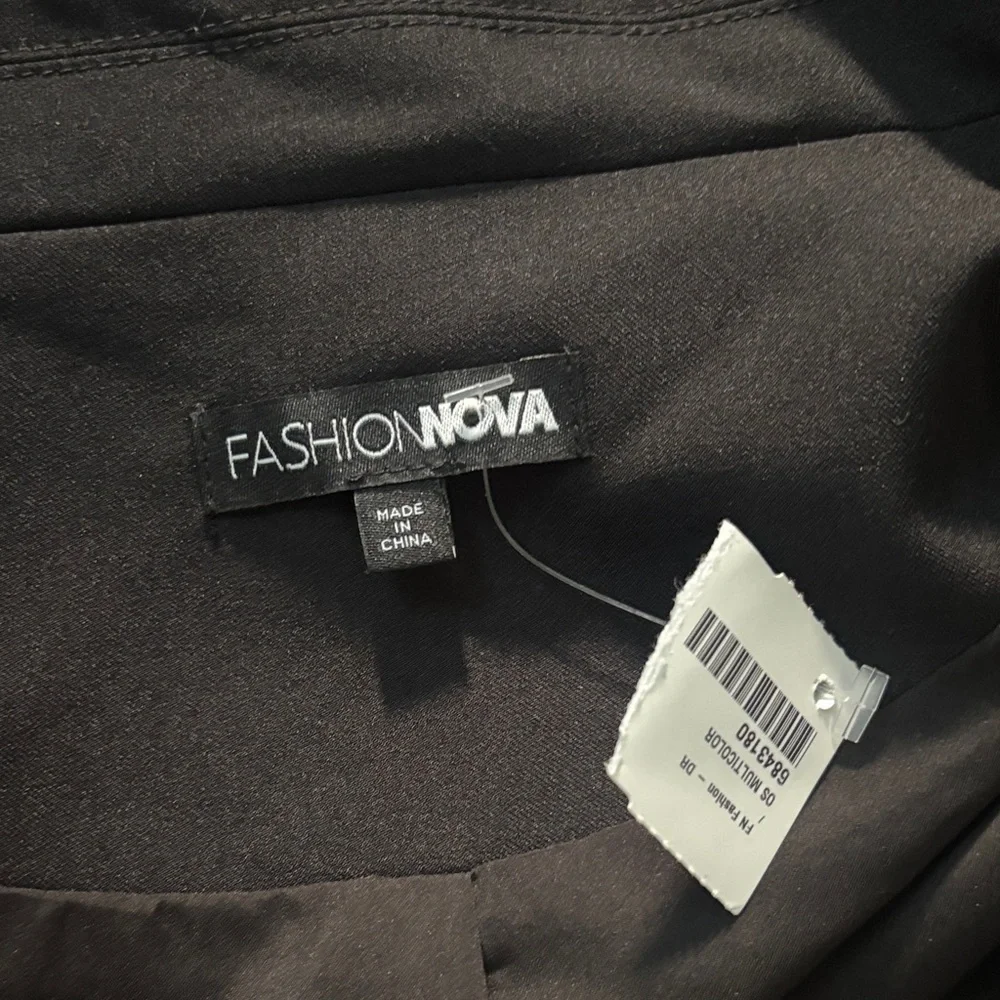 Fashion Nova sleek black